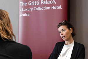 125